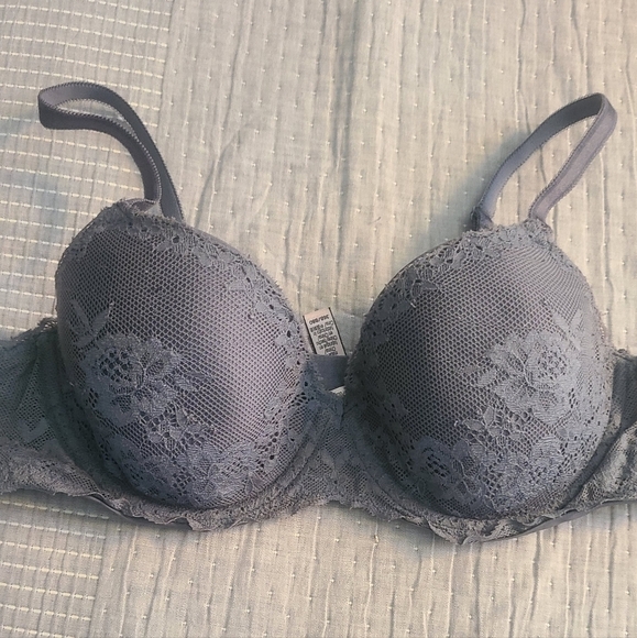 Victoria's Secret Other - Victoria Secret Lace Bra 36B Vintage